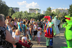 04.08.2014 г. прошло спортивно массовое мероприятие "День Нептуна" по адресу: Мусы Джалиля ул. д.2 корп.2