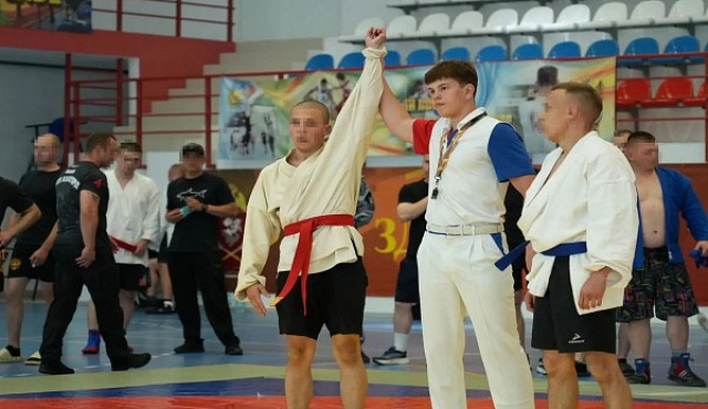 В спецподразделении столичного главка Росгвардии завершился чемпионат по самбо