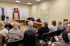4 февраля 2026 года состоялась встреча сотрудников управы Зябликово города Москвы, ГКУ г. Москвы «Московская безопасность» с общественными советниками, старшими по домам, председателями ЖСК.